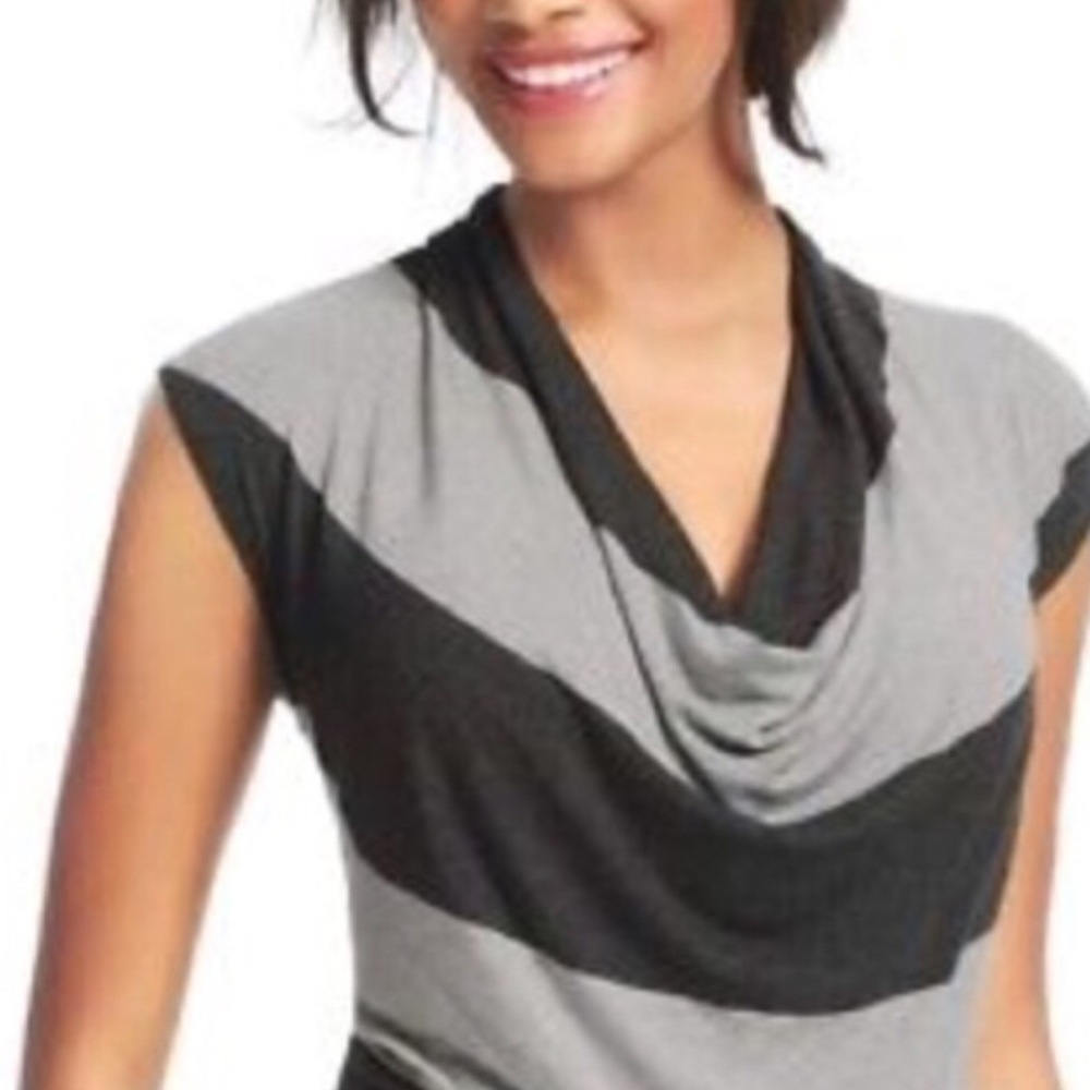 CAbi wide neck cowl charcoal/gray striped M EUC